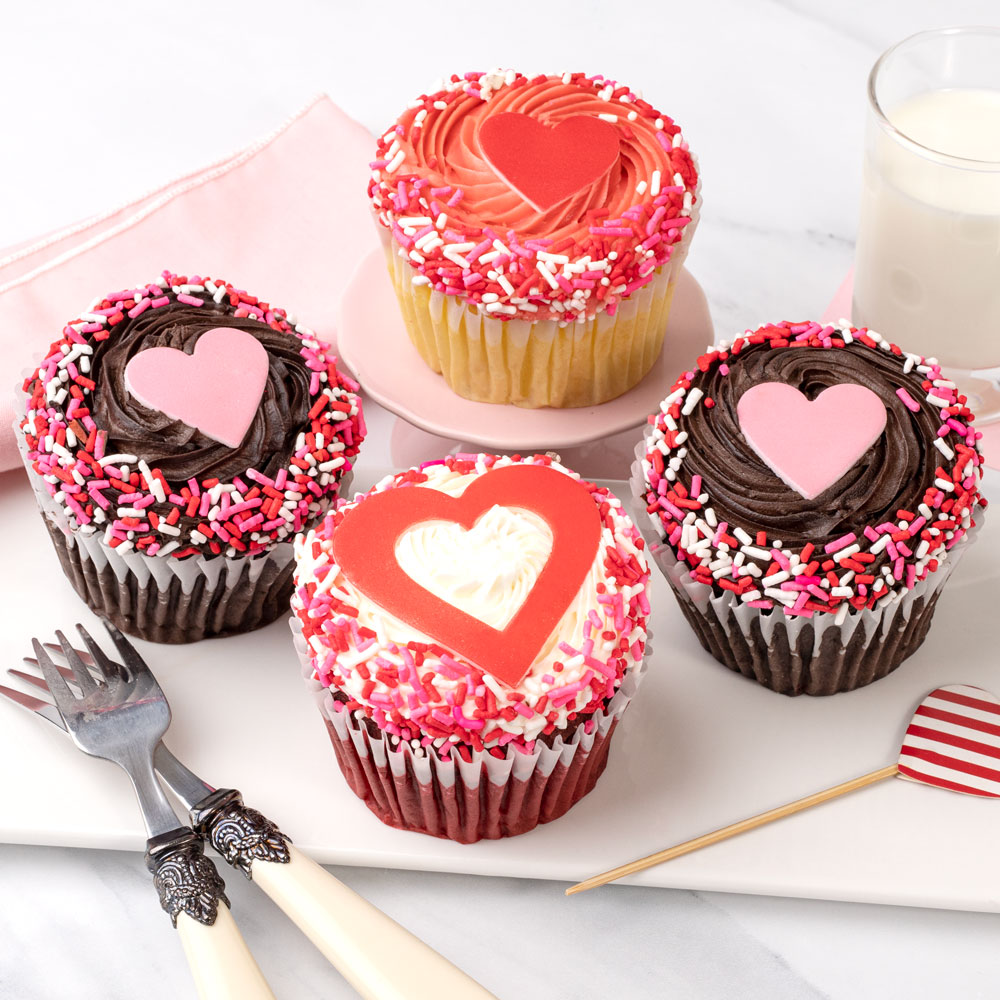  JUMBO Valentine\'s Day Cupcakes