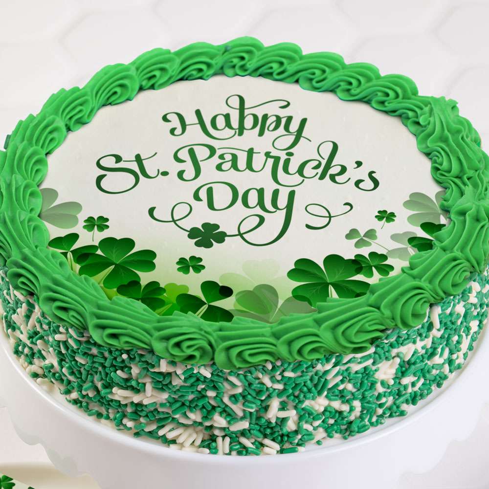 St. Patricks Day Cake Close-up